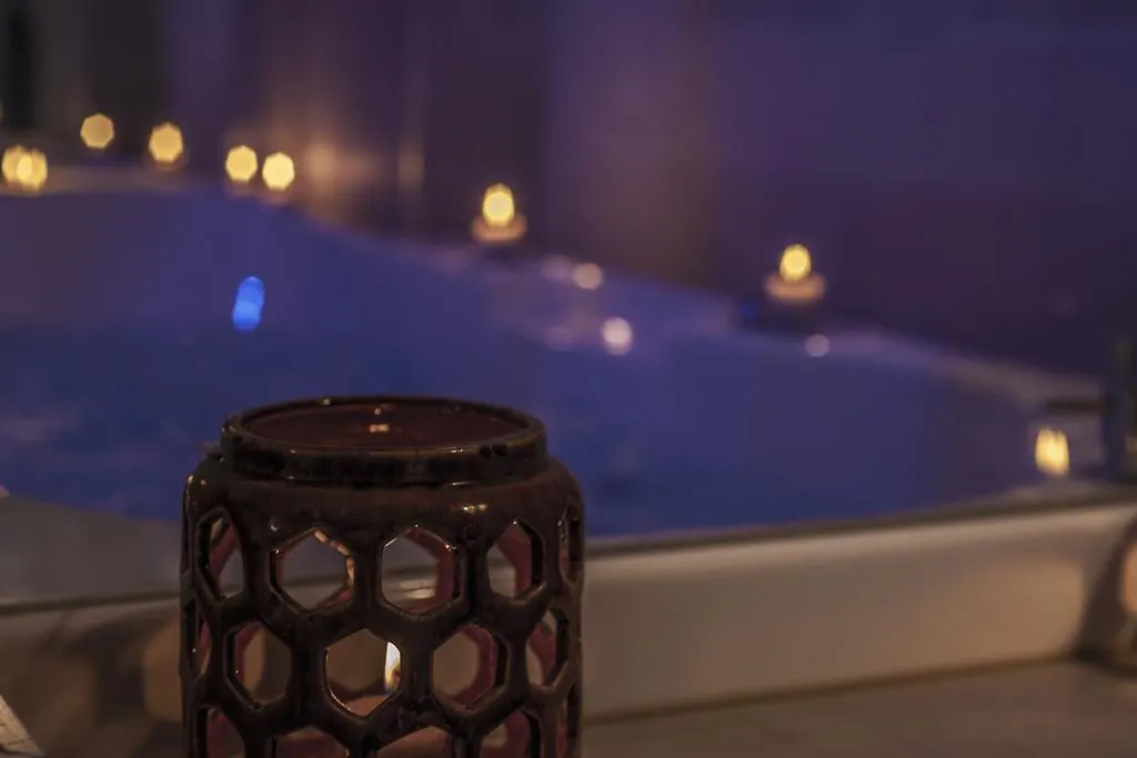 Gasthuis Town House Spagna- Luxury Rooms With Jacuzzi Bath Rome