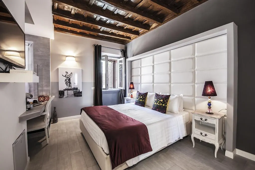 Town House Spagna- Luxury Rooms With Jacuzzi Bath Rom 0*,  Italien